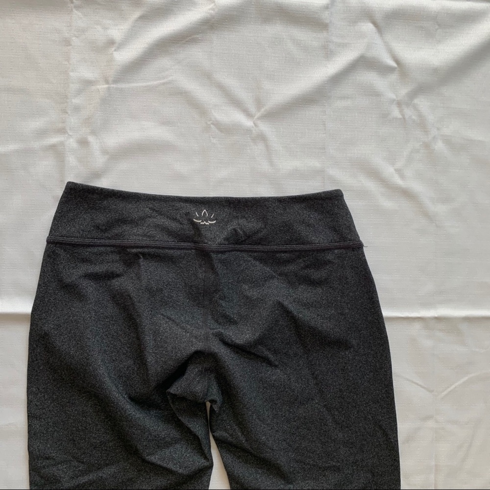 Beyond yoga crop leggings - Picture 3 of 7